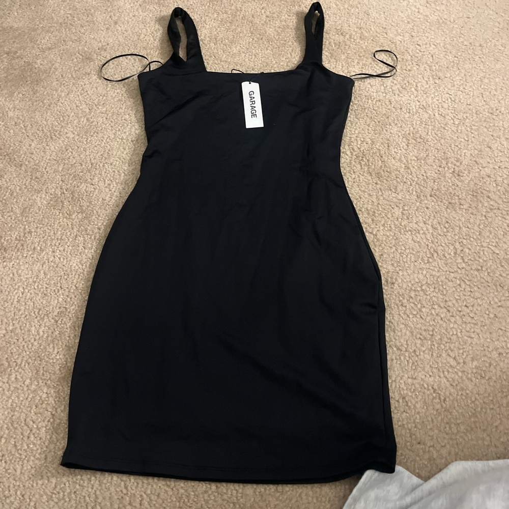 Black bodycon party dress